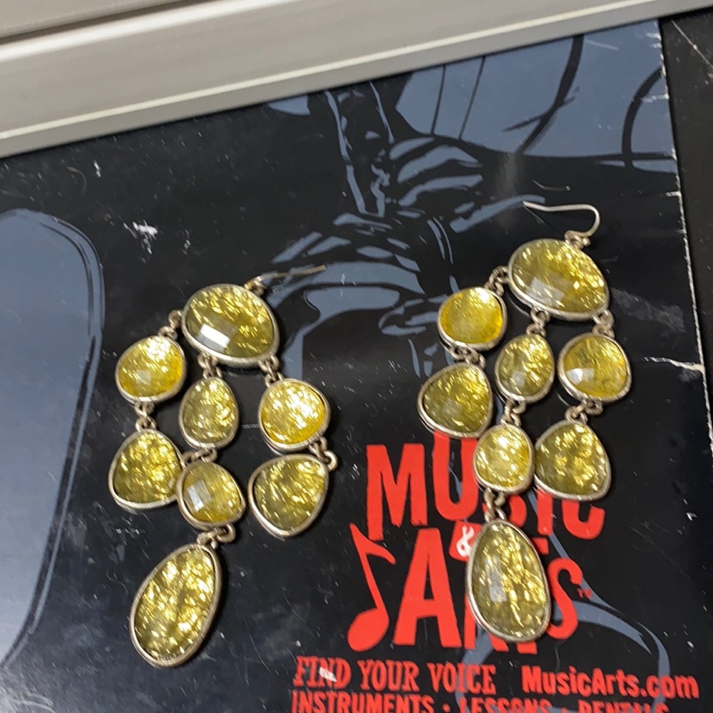 Vintage dangling earrings